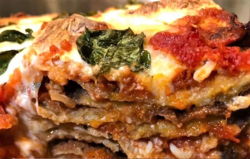 Parmigiana di melanzane stile lasagne